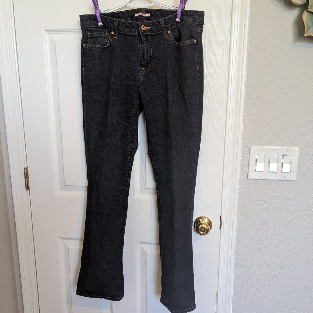 Perfect condition TOMMY dark wash, CURVE BOOTCUT JEANS | 10